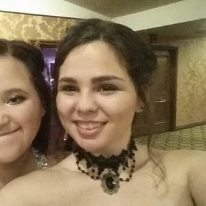 Meet your Posher, Grace